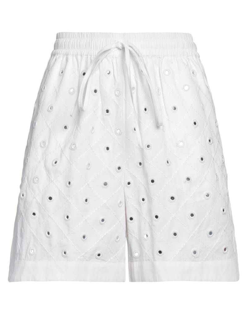 19.70 NINETEEN SEVENTY Shorts & Bermudashorts Damen Weiß von 19.70 NINETEEN SEVENTY