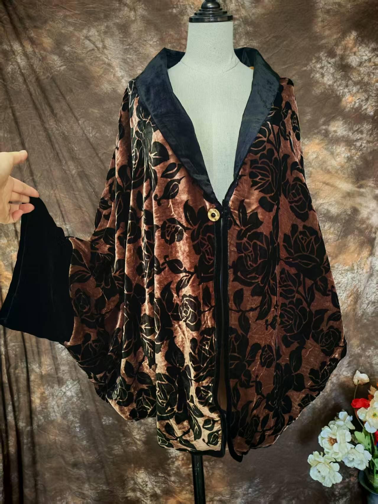 Seidensamtmantel Im Stil Der 1920Er Jahre, Gatsby-Opernmantel, Kokonmantel von 1920sVintageTime