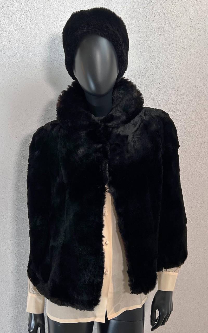 Vintage 40S Mink Cape von 1968VintageBerlin