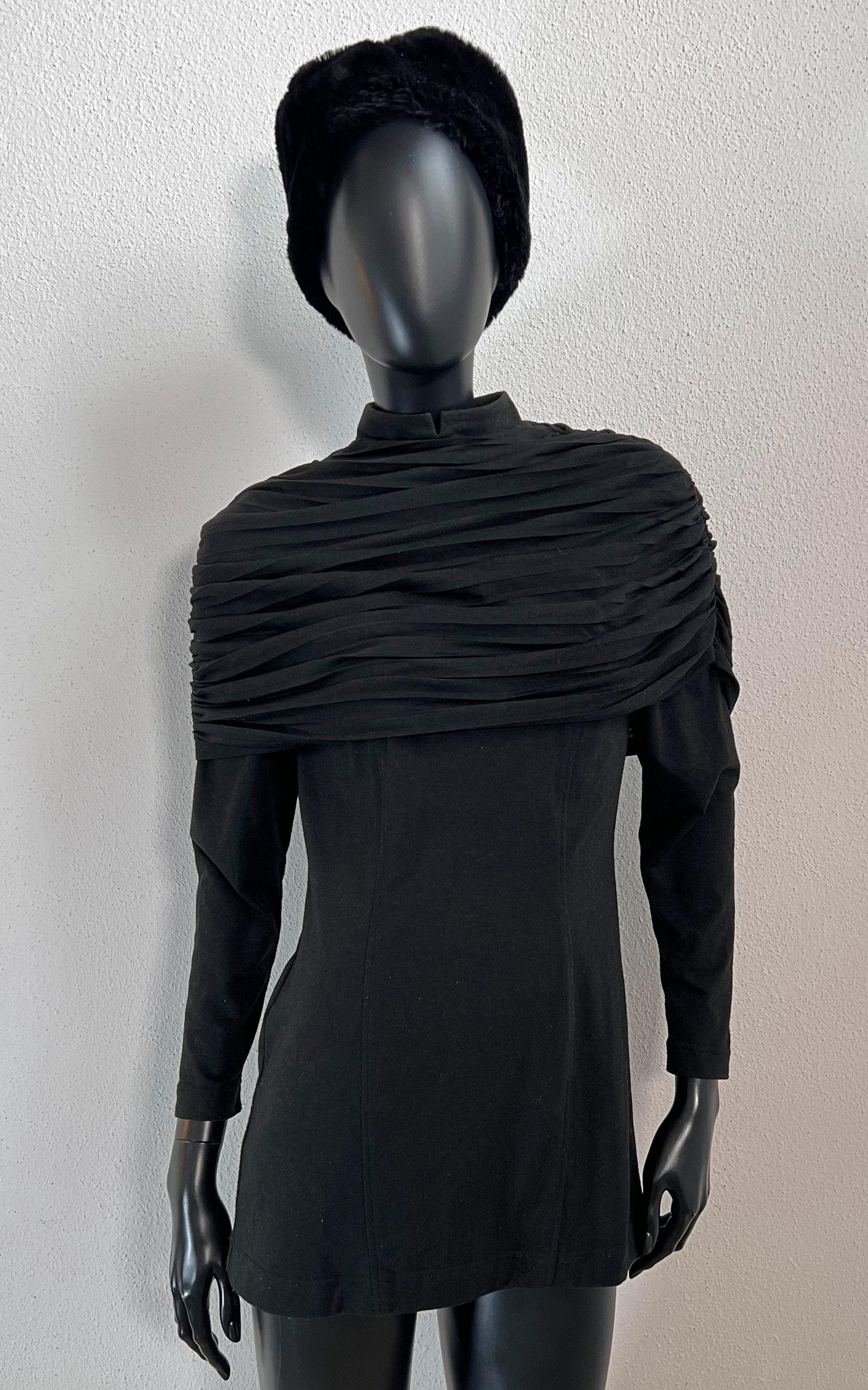 Vintage 90S Clasen Mini Wool Dress von 1968VintageBerlin