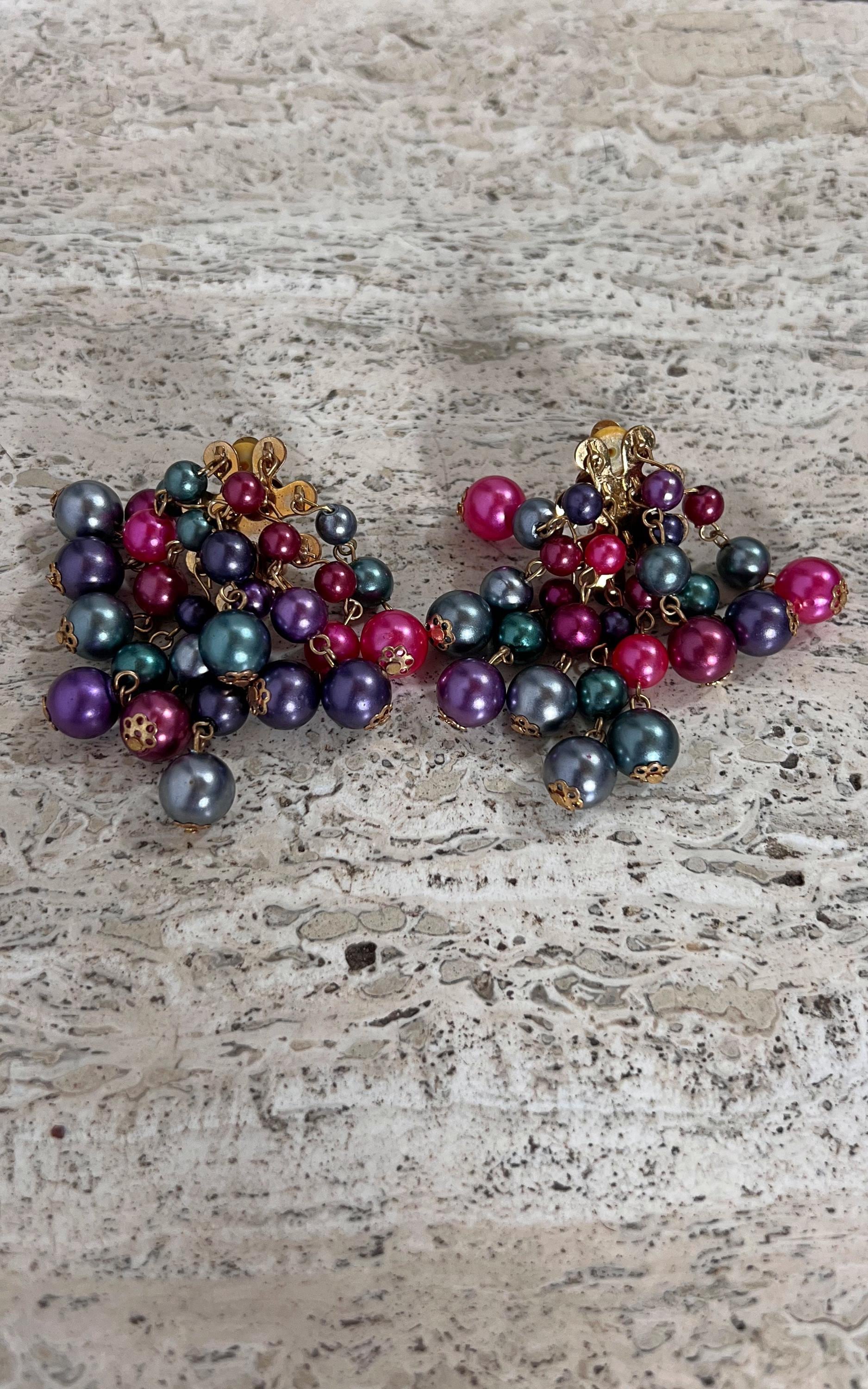 Vintage 90S Pearls Clip Ons Vintage 90S Pearls Clip Ons von 1968VintageBerlin