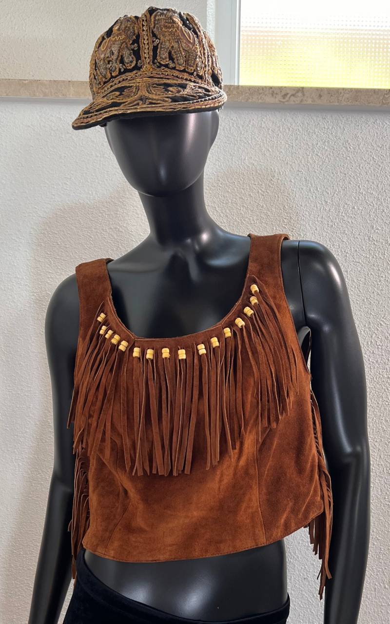 Vintage Fringed Suede Top Vintage Fringed Suede Top von 1968VintageBerlin