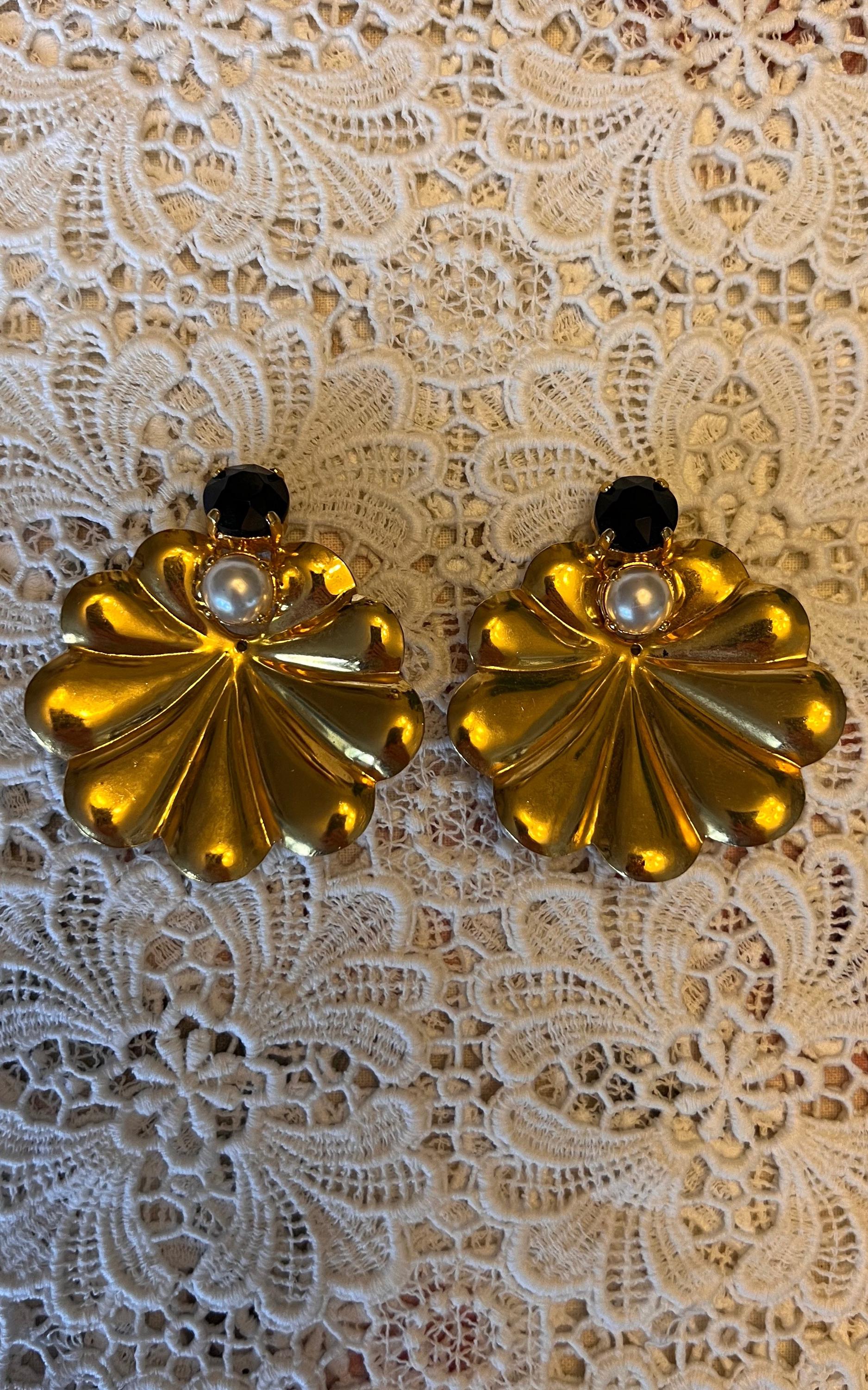 Vintage Huge 90S Clip Ons Vintage Huge 90S Clip Ons von 1968VintageBerlin