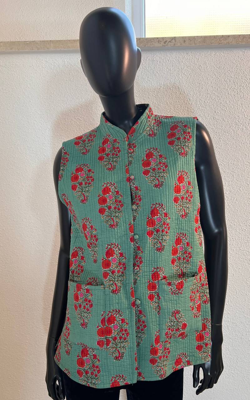 Vintage Reversible Kantha Waistcoat von 1968VintageBerlin