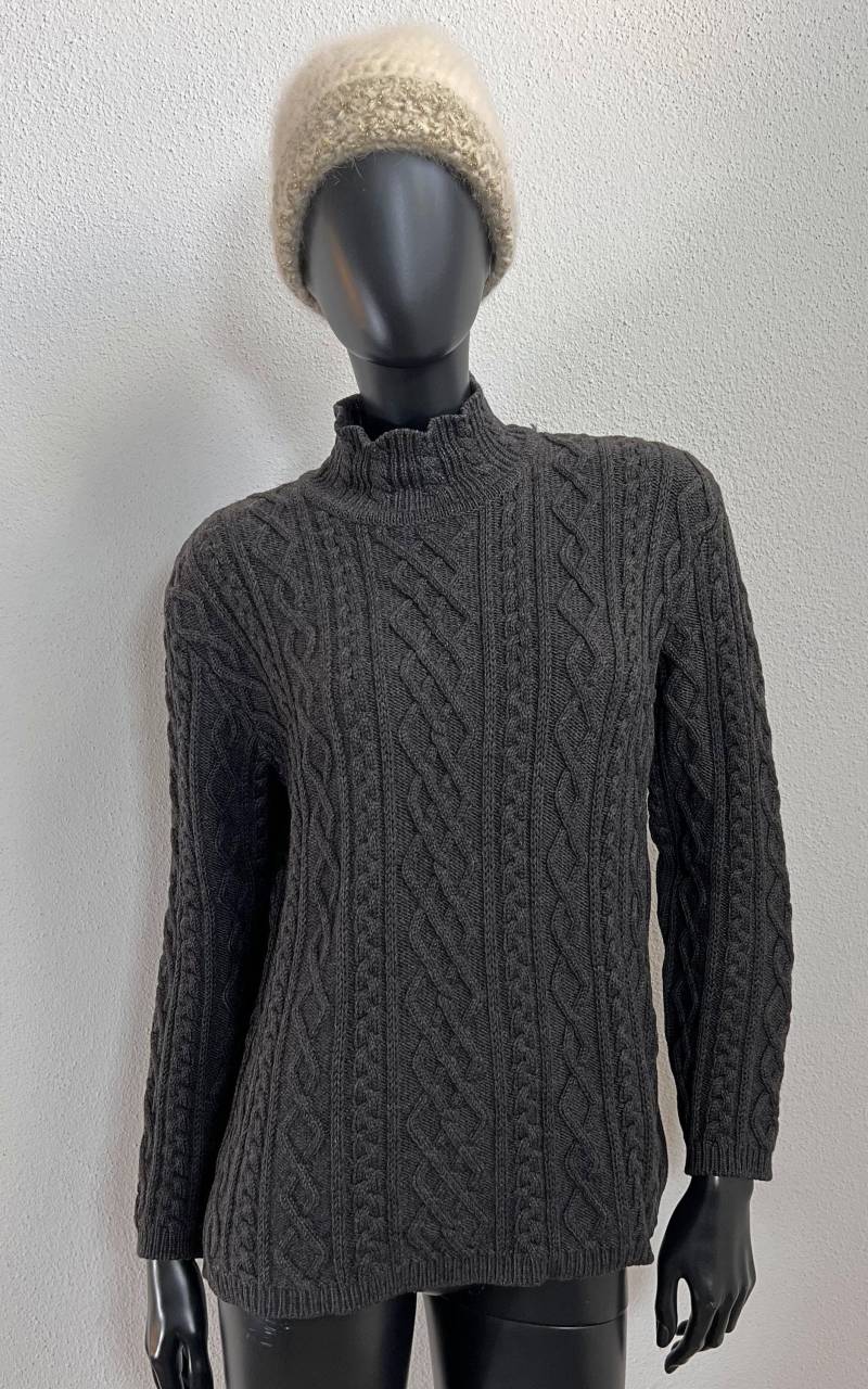 Vintage Yves Saint Laurent Cable Knit Jumper Vintage Yves Saint Laurent Cable Knit Jumper von 1968VintageBerlin