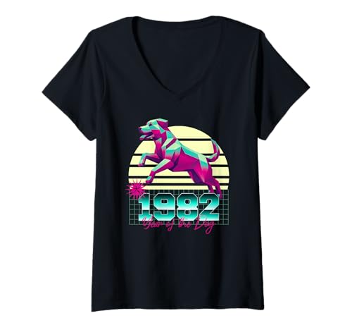 Damen 1982 Jahr des Hundes Geburtstag 80er Jahre Retro Chinesisches Sternzeichen T-Shirt mit V-Ausschnitt Damen 1982 Jahr des Hundes Geburtstag 80er Jahre Retro Chinesisches Sternzeichen T-Shirt mit V-Ausschnitt von 1982 Dog Vaporwave 80s Retro Sunset Chinese Zodiac