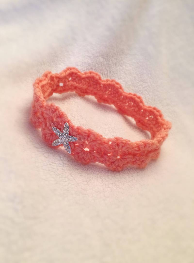 Baby-Mädchen Coral Seestern Stirnband, Meerjungfrau-Baby-Geschenk, 0-3 Monate Baby-Mädchen Coral Seestern Stirnband, Meerjungfrau-Baby-Geschenk, 0-3 Monate von 1Stitch2StitchGifts