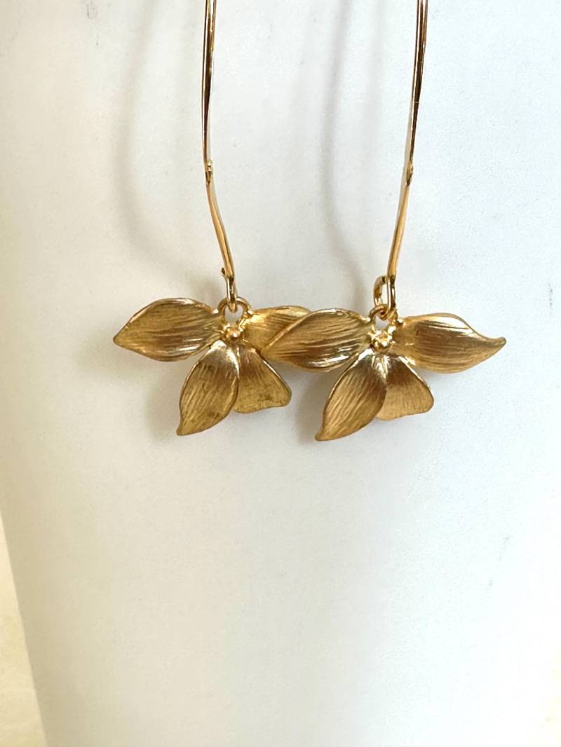 Goldene Ohrringe - Gold Orchidee Blüte Auf Langen Ohrringen Brautjungfer Geschenk Für Sie Hochzeitsschmuck Goldene Ohrringe - Gold Orchidee Blüte Auf Langen Ohrringen Brautjungfer Geschenk Für Sie Hochzeitsschmuck von 2010louisek7