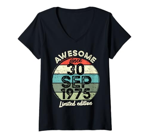 Damen 30. September 1975, 50. Geburtstag, 50 Jahre alt, 2025 Geburtstag T-Shirt mit V-Ausschnitt Damen 30. September 1975, 50. Geburtstag, 50 Jahre alt, 2025 Geburtstag T-Shirt mit V-Ausschnitt von 2025 50 Year Old Birthday