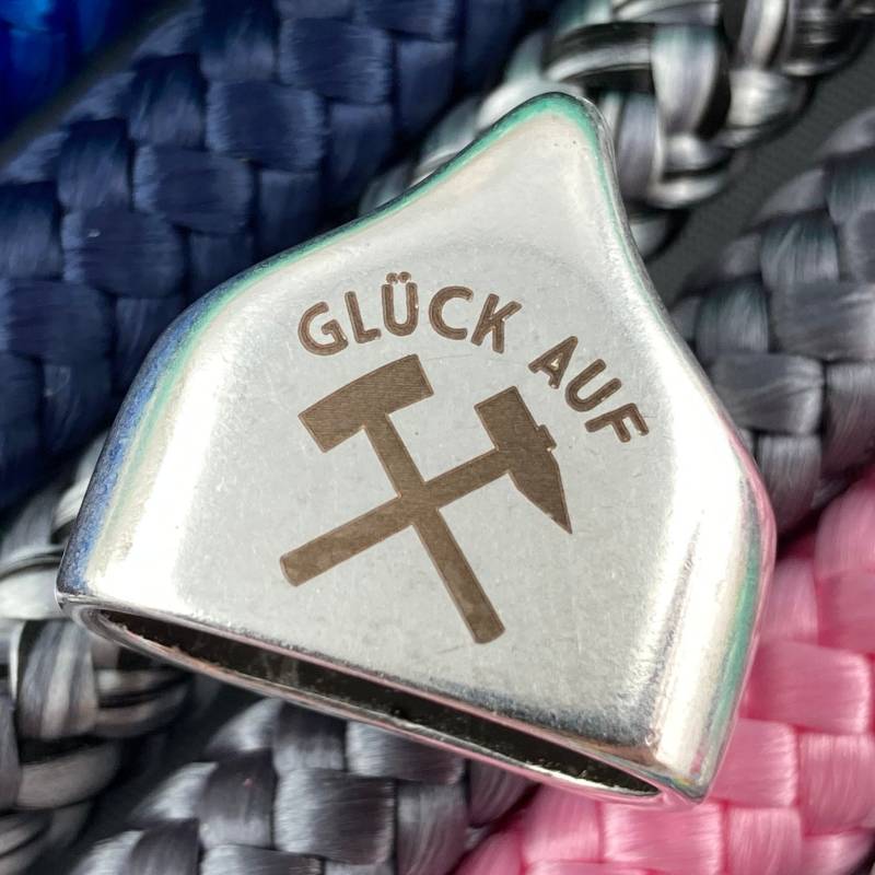 Schlüsselanhänger Aus Segelseil Mit Versilberter Endkappe Gravur "Glück Auf" Hammer Und Schlägel in Wunschfarbe Ganz Individuell von 20glueckSMomente18