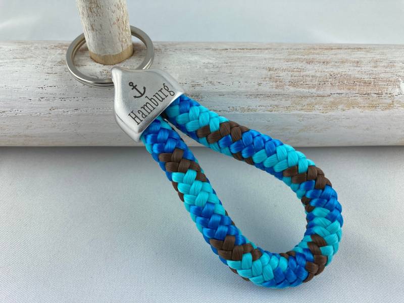 Schlüsselanhänger Aus Segelseil Mit Versilberter Endkappe Gravur "Hamburg", Blau-Braun-Mix von 20glueckSMomente18