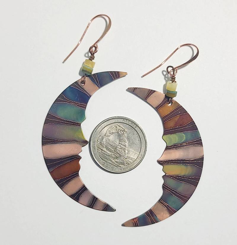 Flamme Bemalte Kupfer Halbmond Ohrringe, Mond Boho Wicca Schmuck Flamme Bemalte Kupfer Halbmond Ohrringe, Mond Boho Wicca Schmuck von 222Creations