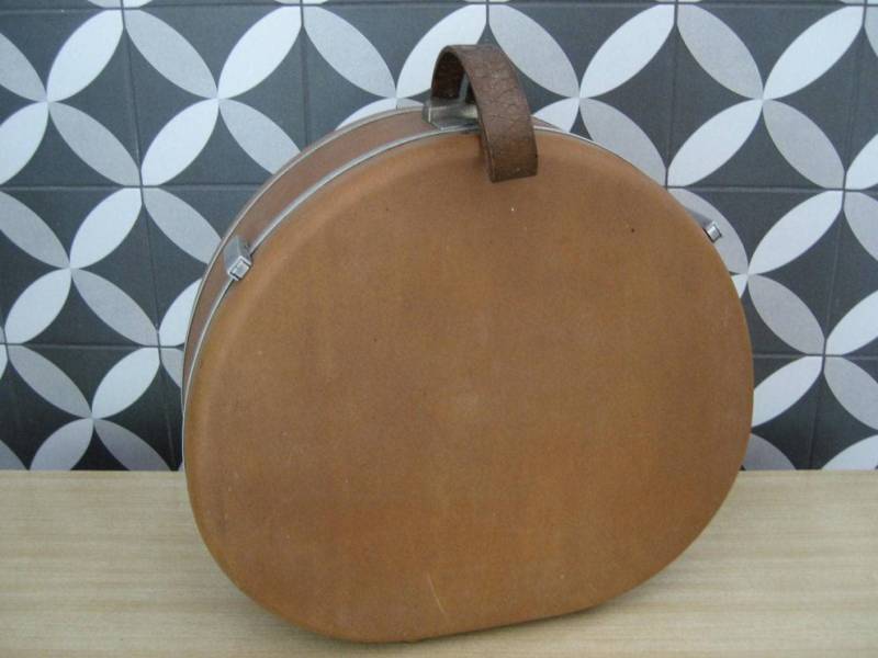19 "Vintage Samsonite Silhouette Hartschalenkoffer Runder Mond Metallfüße Shwayder Bros Denver Style 1640 Wochenendreise Prop von 222nest