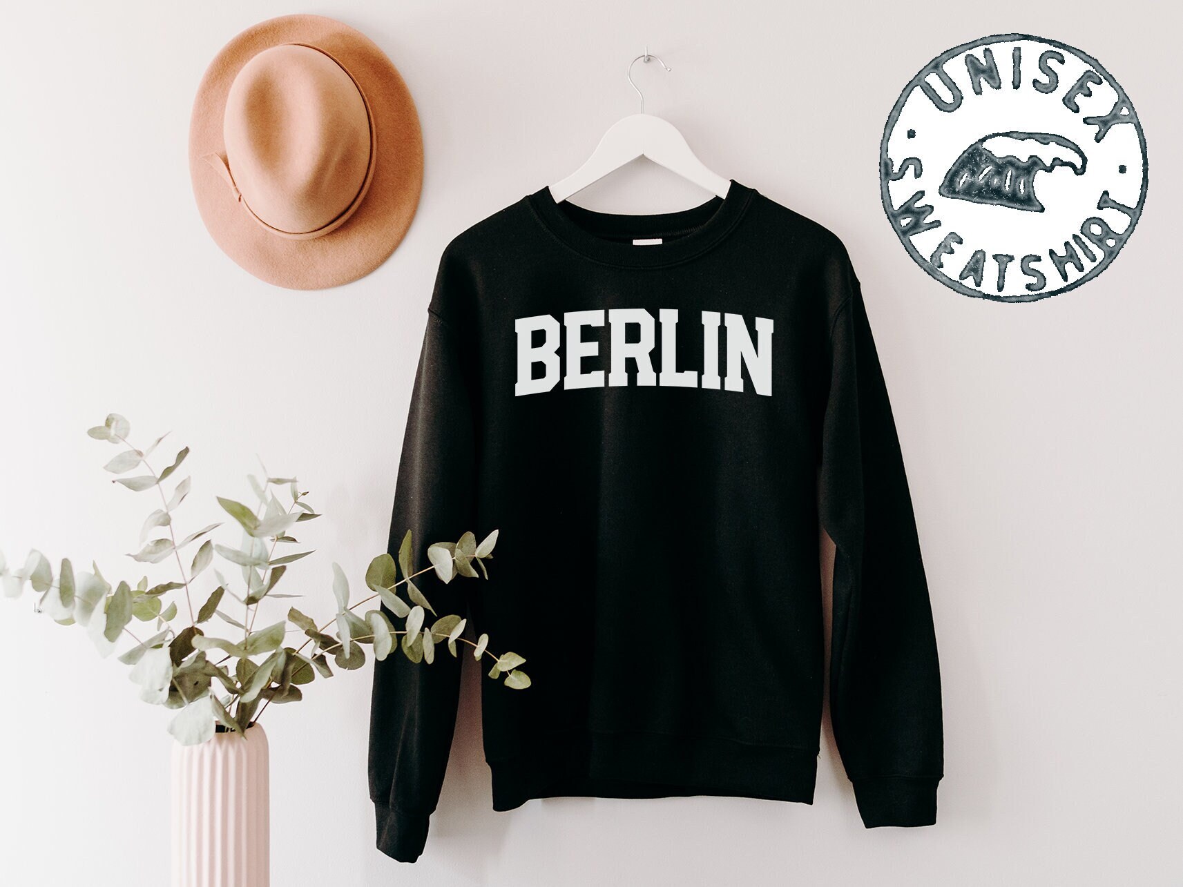 Berlin Deutschland Umzug Sweatshirt, Lustige Pullover Shirt, Geburtstagsgeschenke Für Männer Und Frauen von 22ndOfOctober