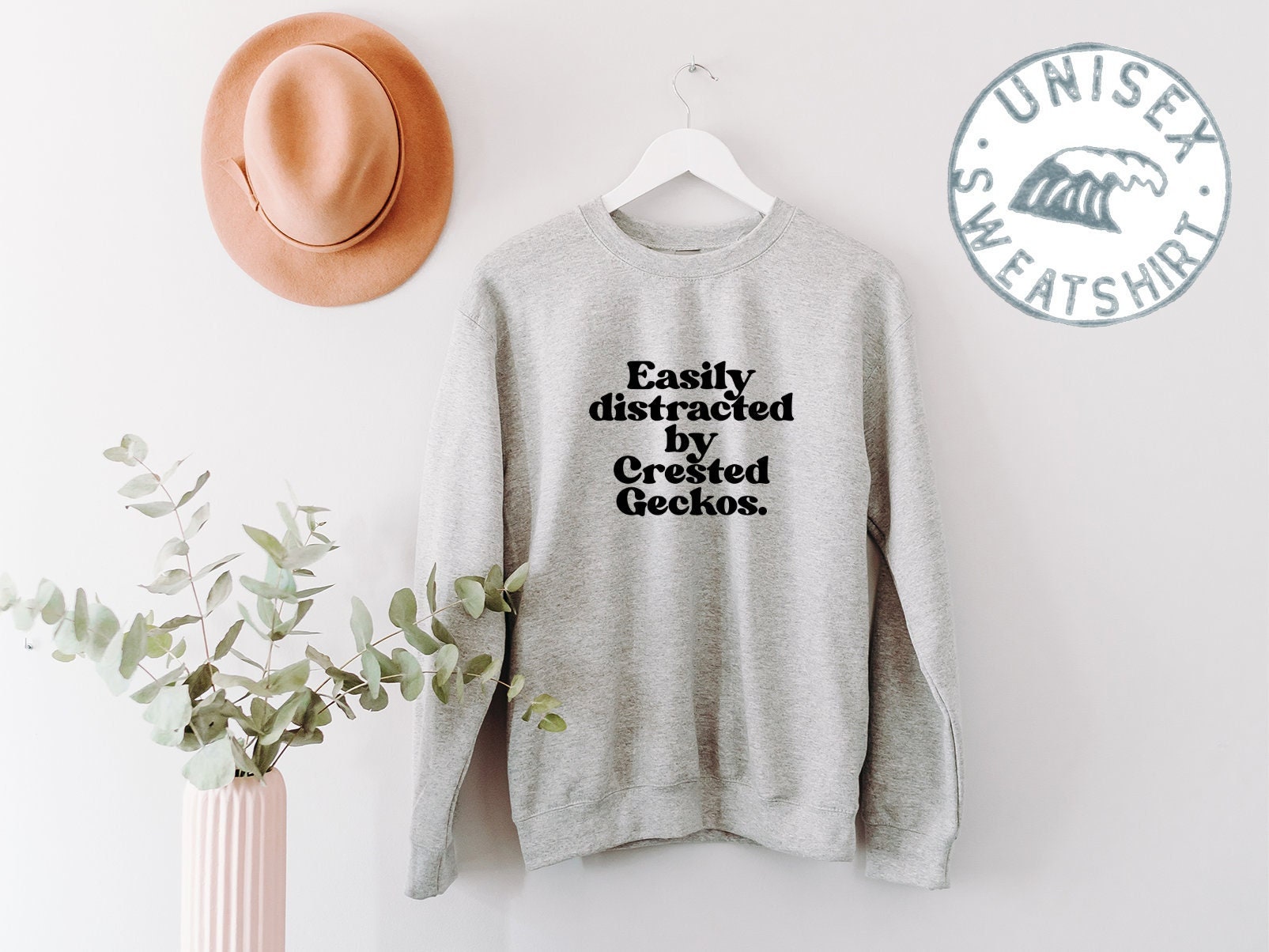 Crested Gecko Liebhaber 70Er Jahre 1970 Retro Mom Dad Sweatshirt, Lustiger Pullover, Geburtstagsgeschenke Für Männer Und Frauen von 22ndOfOctober