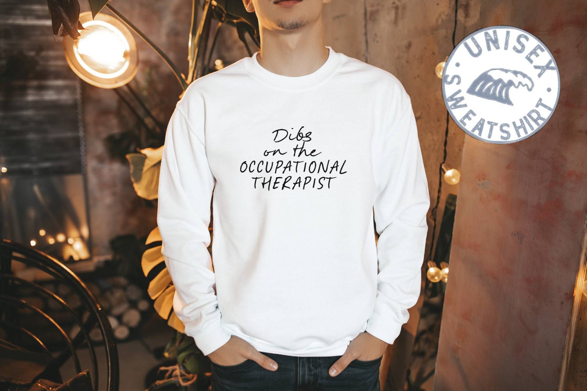 Ergotherapeut Frau Mann Freundin Sweatshirt, Ergotherapeut, Lustiger Pullover, Geburtstagsgeschenk Für Männer Und Frauen von 22ndOfOctober