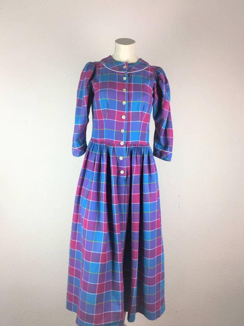 Dirndl Kleid Vintage | M Lang Blau Pink Karierter Flanell Winter von 22nddresses