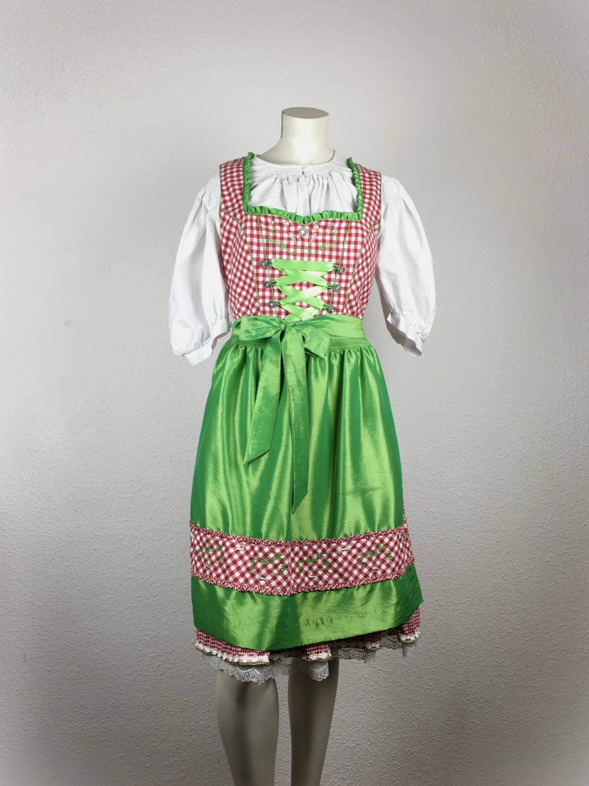 Dirndl | M Kurz Rot Grün Weiß Mit Passender Schürze von 22nddresses