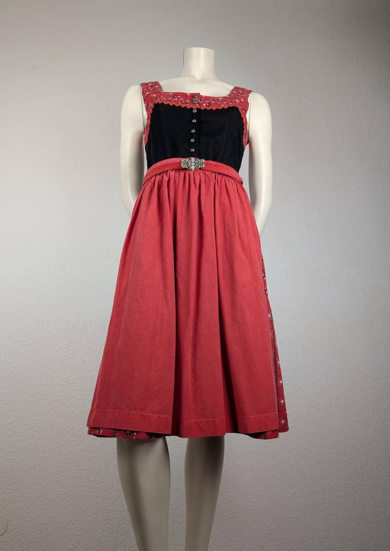 Dirndl | S Midi Rot Schwarz Weiß Optional Mit Passender Roter Schürze von 22nddresses