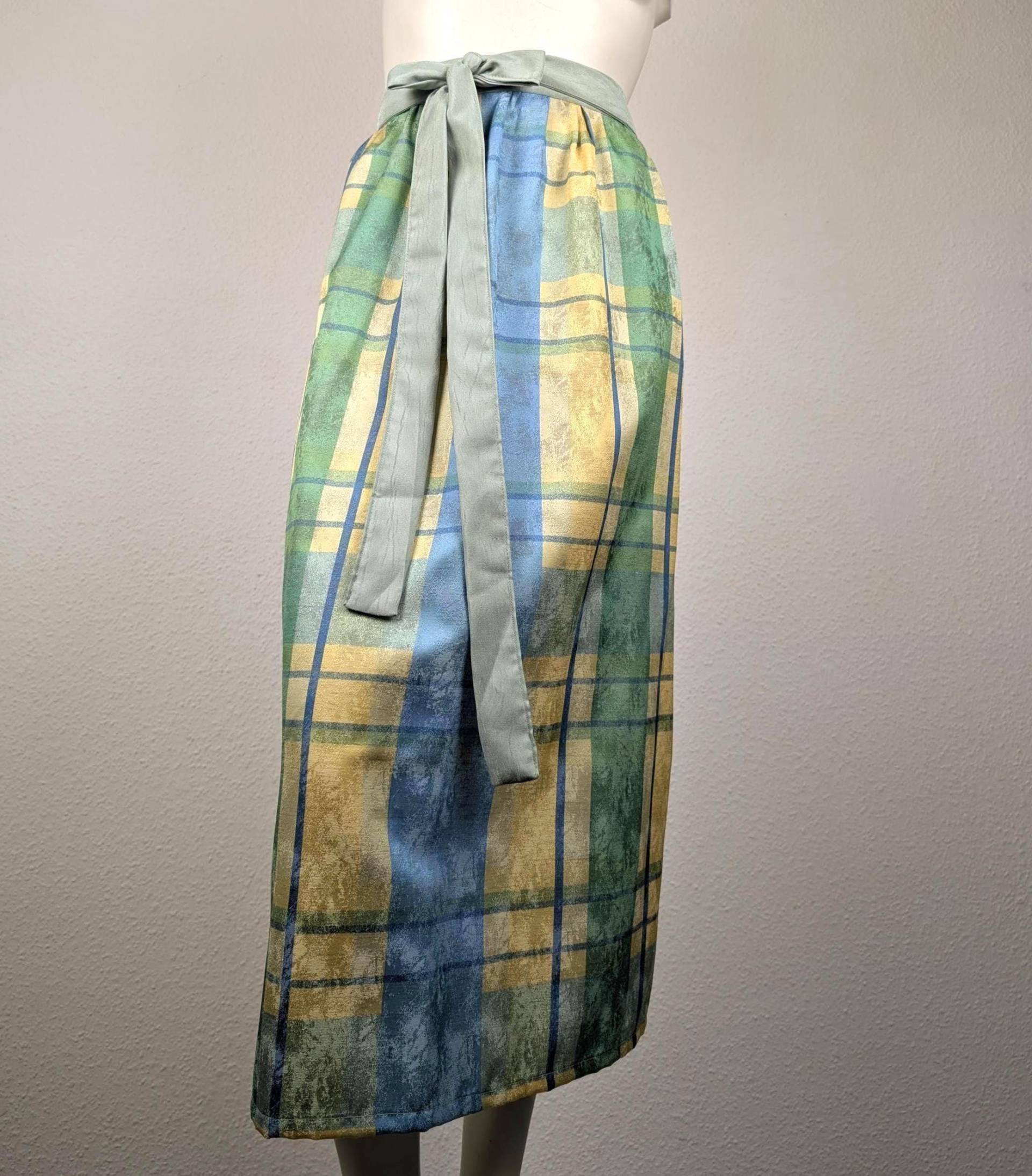 Dirndlschürze | L - 80, 5 cm Grün Gelb Blau Kariert Kürzen Auf Wunschlänge Möglich von 22nddresses