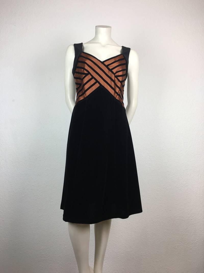 Vintage Cocktail-Kleid | Small/Medium Vera Mont Schwarz Bronze Samt von 22nddresses