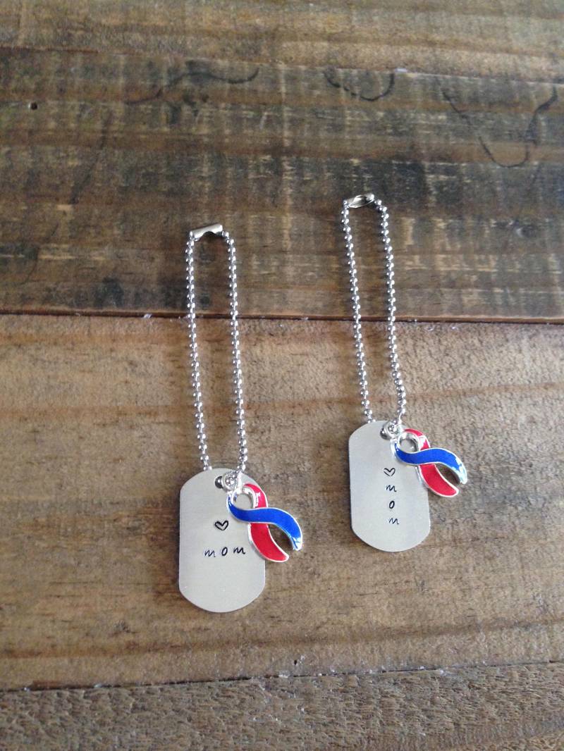 Herz Mom Dog Tag Schlüsselanhänger Herz Mom Dog Tag Schlüsselanhänger von 22qLove