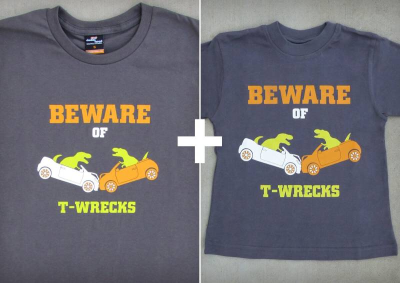 Hüten Sie Sich Vor T-Schiffswracks-Geschenk-Set - Lustige T-Rex Dinosaurier Absturz Autos Herren Und Jugend Jungen T-Shirts/Cool Boy Kleidung von 247Daddyhood