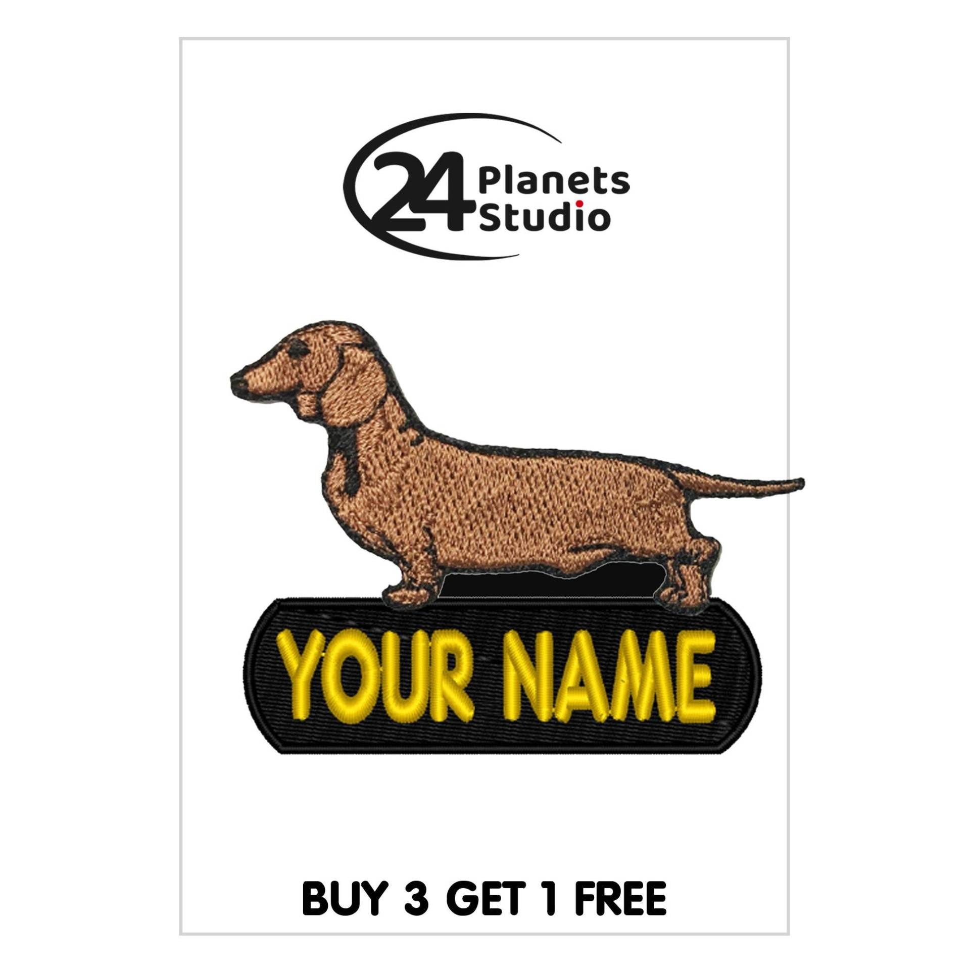 Dackel "Ihr Name" Aufnäher Aufbügler Von 24Planetsstudio Personalisierter Text Dackel "Ihr Name" Aufnäher Aufbügler Von 24Planetsstudio Personalisierter Text von 24PlanetsStudio