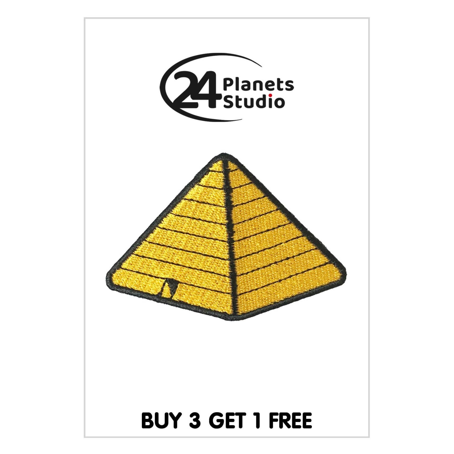 Golden Pyramid Bügelbild Von 24Planetsstudio Golden Pyramid Bügelbild Von 24Planetsstudio von 24PlanetsStudio