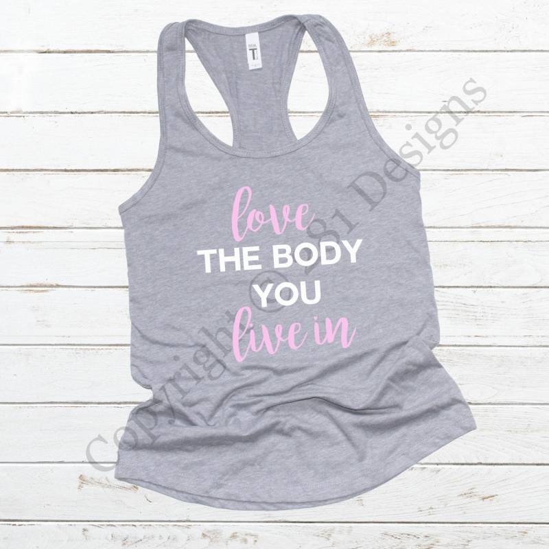 Liebe Den Körper Sie Leben in Fitness-Tank, Damen Workout Tank, Süße Lauftank, Niedlichen Lauftank von 281Designs
