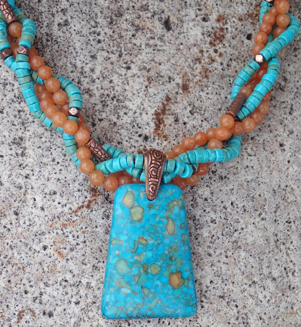 Türkise Mosaik Verdreht Heishi Halskette Türkise Mosaik Verdreht Heishi Halskette von 2HAWKDESIGNS
