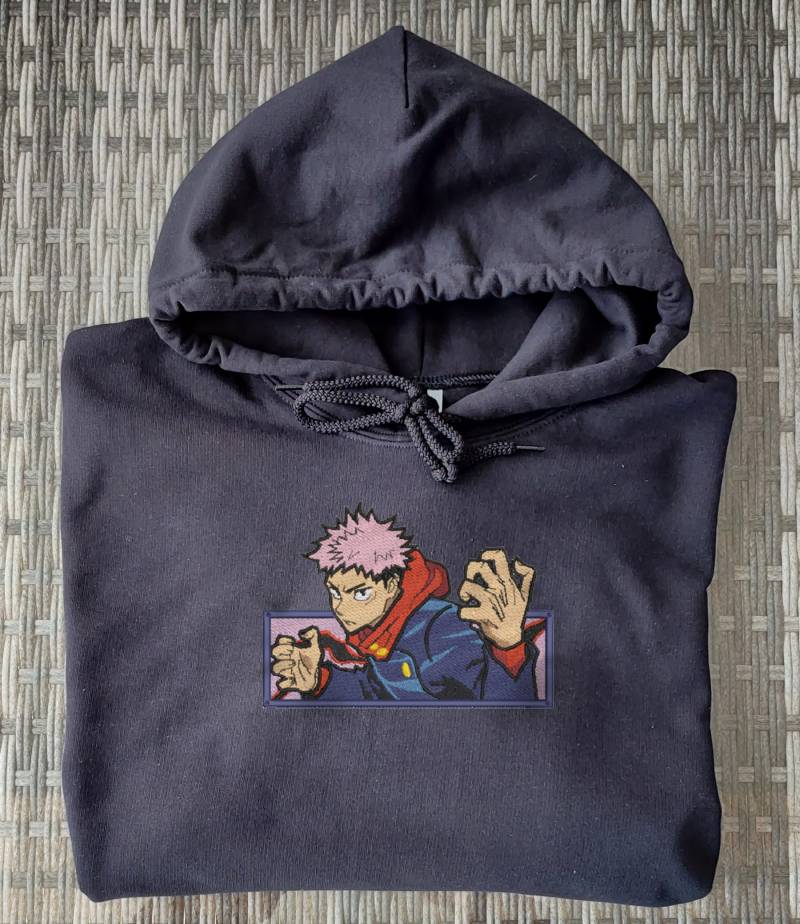 Jujutsu Kaisen Yuji Itadori - Bestickter Hoodie & T-Shirt | Anime Charakter Design Unisex Größen S-xxl Verschiedene Farben von 2HandEmbroidery