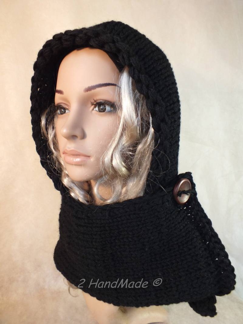 Handgestrickter Pixie Haubenschal Aus Merinowolle von 2HandMade