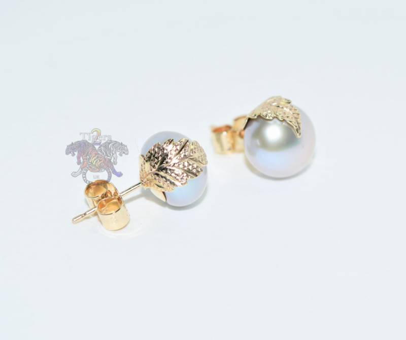 9 Karat Gold Perle Blatt Ohrstecker 9 Karat Gold Perle Blatt Ohrstecker von 2TigersUK