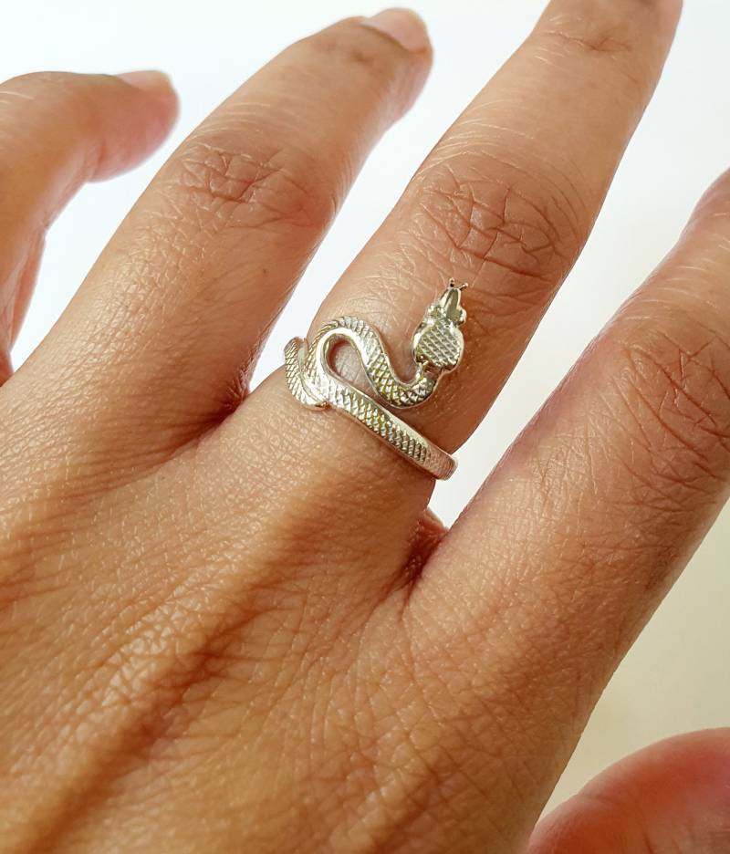 Schlangen Wickelring Aus Sterling Silber Oder 9 Karat Gold Schlangen Wickelring Aus Sterling Silber Oder 9 Karat Gold von 2TigersUK