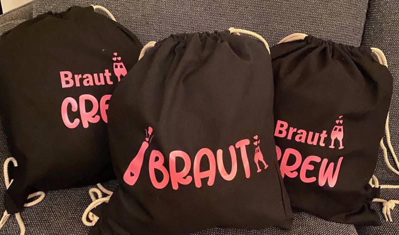 Turnbeutel, Stoffbeutel „Braut Crew" Oder „Braut". Mit Passenden Armbändern Accessoire Für Den Junggesellinnenabschied, Jga Farbe Schwarz von 2kOnlineversand