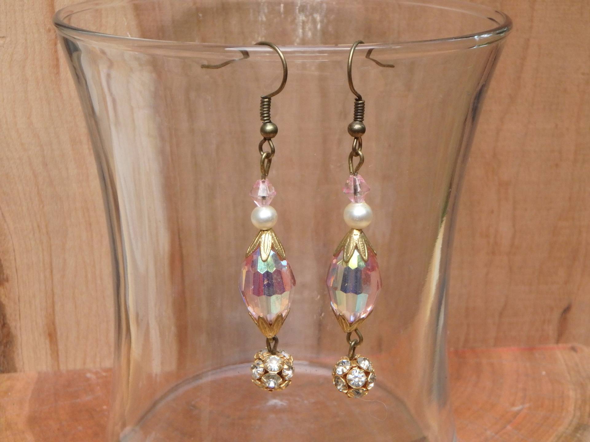 Pink Crystal, Perle Und Rhinestone Dangle Ohrringe von 2ndTimeAroundJewelUS