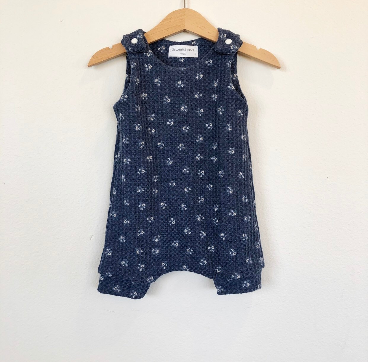 Baby-Mädchen-Strampler, Geblümter Strampler, Baby-Mädchen-Overall, Bubble-Strampler, Kleinkind-Mädchen-Strampler, Mädchen-Sommer-Kleidung von 2sweetcheeks