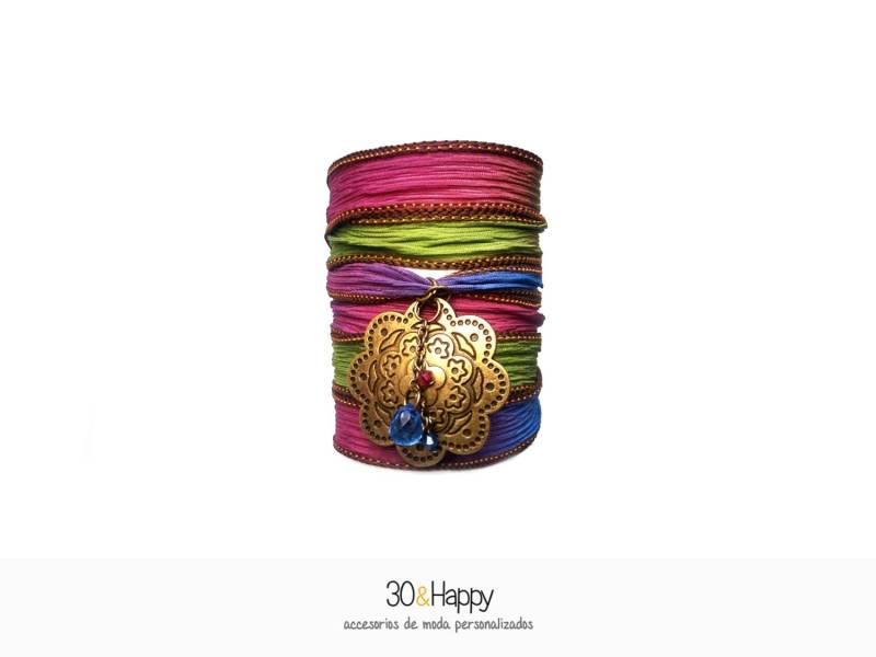 Seidenarmband Mit Bronzefarbenen Blumen Seidenarmband Mit Bronzefarbenen Blumen von 30andHappy
