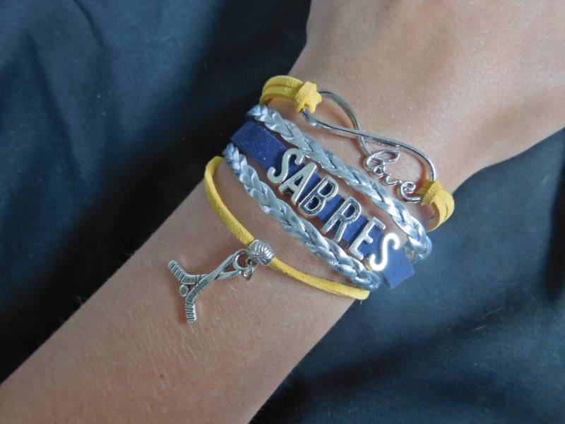 Buffalo Sabres Wickelarmband | Säbel Geschenk Schmuck 716 Büffel von 315DesignCompany