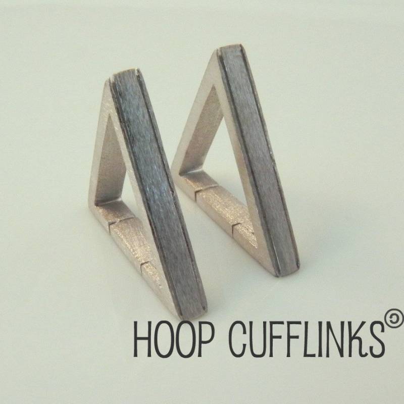Dreieck Hoop Silber Manschettenknöpfe - Für Männer Oder Bräutigam Personalisierbar Und Gravierbar Geometrisch | 705A von 360Cufflinks
