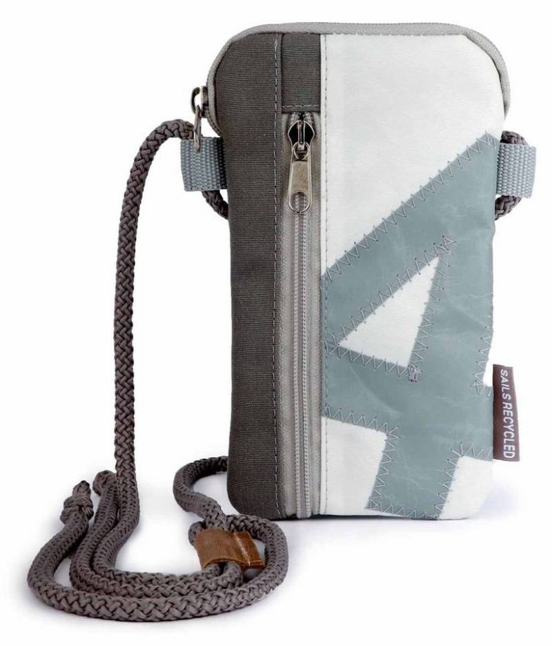 360Grad Handytasche Handytasche Nautik Lütt Weiss Grau Zahl Grau aus recyceltem Segeltuch von 360Grad