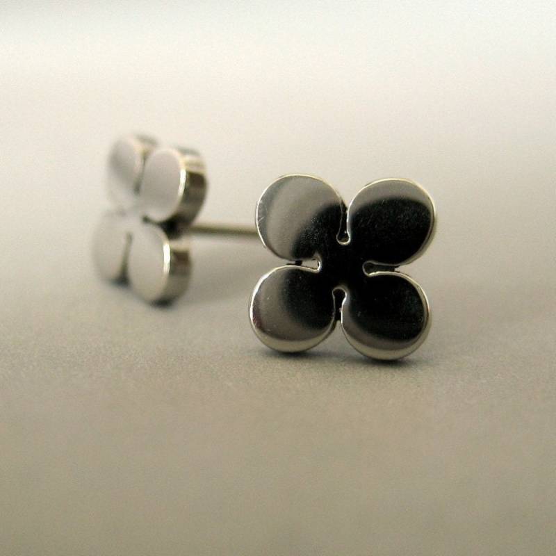 Glücksklee Stahl Ohrstecker Für Männer, Herren Ohrstecker, Kleine Glücksbringer Edelstahl 416 von 360Jewels