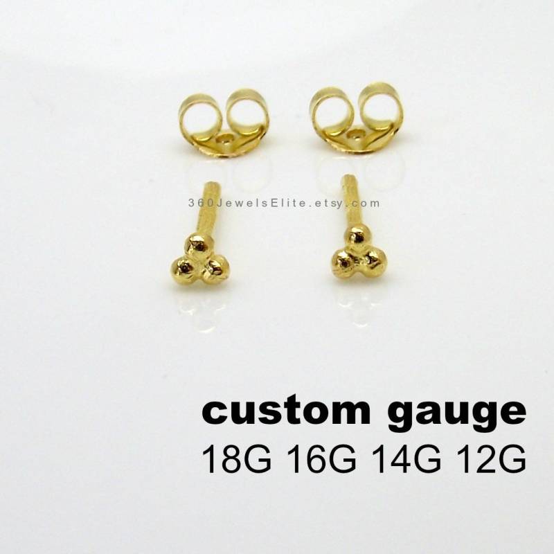 12G 14G 16G 18G Kleine Zierliche Ohrstecker, 24K Vergoldet Über 925 Sterling Silber, Knorpel Helix Tragus - Triple Dots Ohrstecker | E314Custom 12G 14G 16G 18G Kleine Zierliche Ohrstecker, 24K Vergoldet Über 925 Sterling Silber, Knorpel Helix Tragus - Triple Dots Ohrstecker | E314Custom von 360JewelsElite