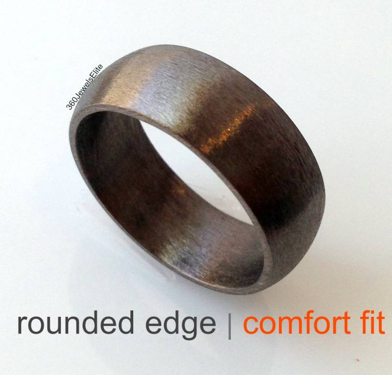 Comfort Fit Ehering, Elysian Schwarzer Ehering Für Männer, Gewölbte Ring, Abgerundete Kantenring Aus Finish Ring Ihn Gebürstetem von 360JewelsElite