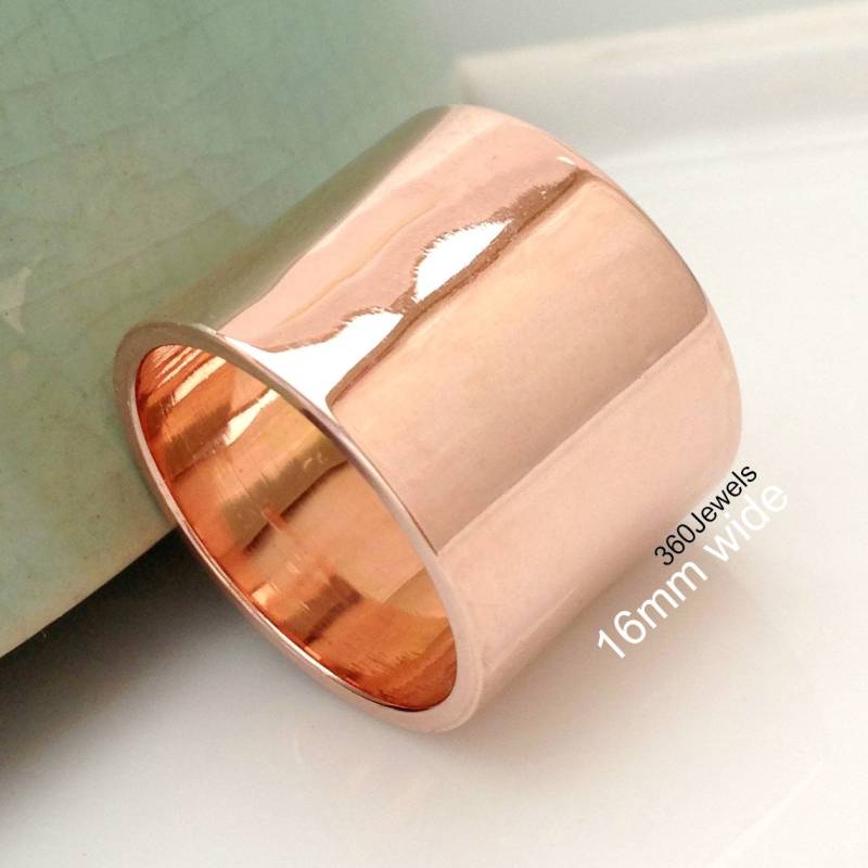 Daumenring - Extrabreites Ringband 16mm Rosévergoldet Über 925 Sterling Silber Dickes Band Breiter Schlauchring Größe 8, 75 R Daumenring - Extrabreites Ringband 16mm Rosévergoldet Über 925 Sterling Silber Dickes Band Breiter Schlauchring Größe 8, 75 R von 360JewelsElite
