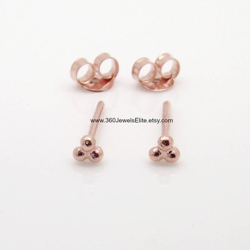 Ohrringe - Dreifach Punkt Ohrstecker Rose Gold Vergoldet Knorpelohrring Spirale Herren E314R von 360JewelsElite