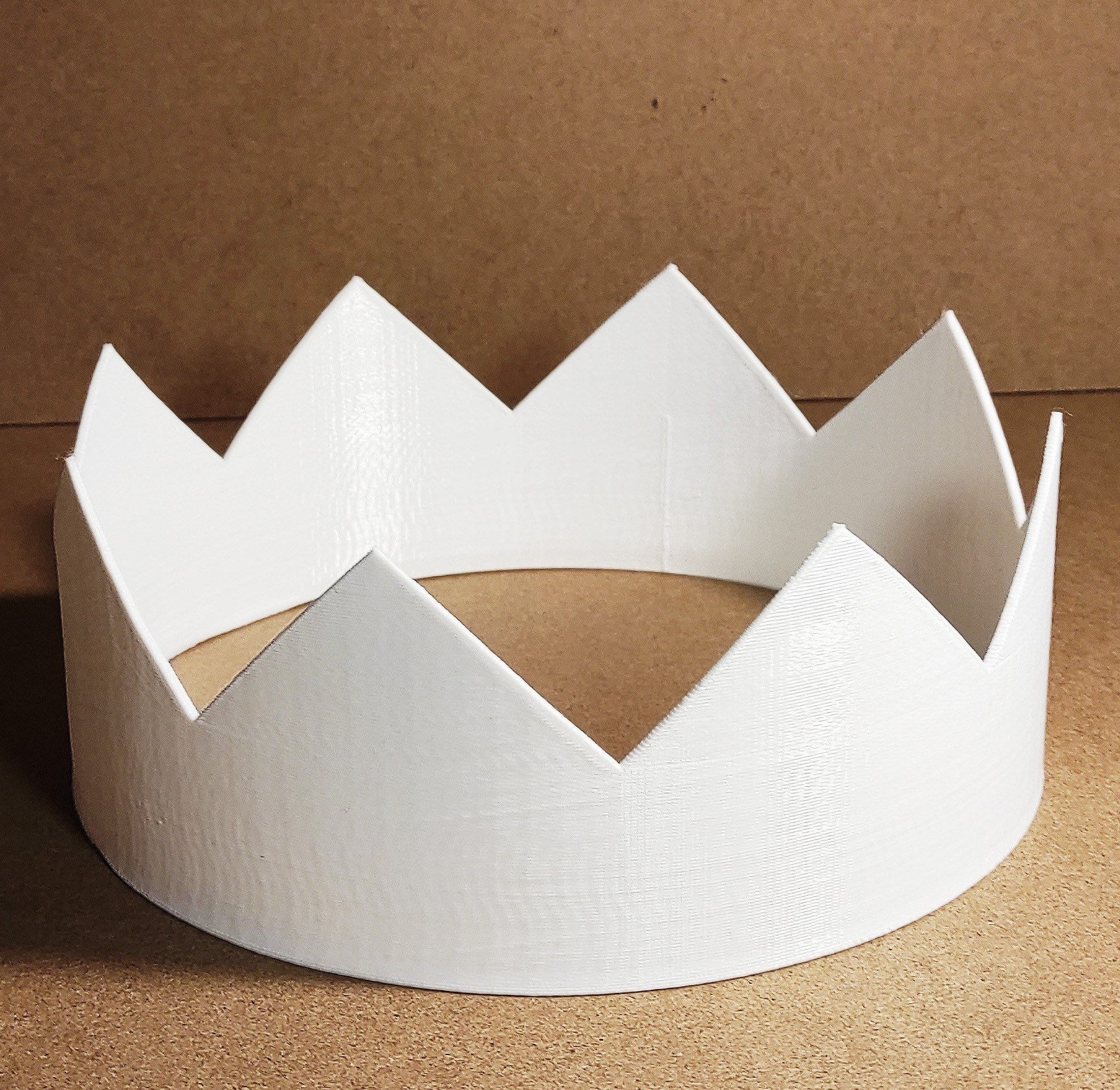 Osrs Partyhut Runescape - Cosplay Prop Lebensgröße Inspiriert Vom Spiel Rs von 3DPrintIt4Me