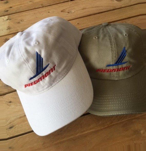 Vintage Piedmont Airline Logo Cap Versandkostenfrei in Usa von 3DogLogos