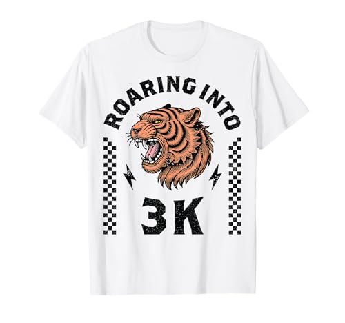 Roaring Into 3K Tiger First Day of K3 Kids I'm Ready for 3K T-Shirt von 3K Level Unlocked Back to School K3 Tiger Boy Girl